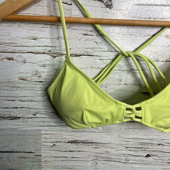 Victoria’s  Secret green swim suit top bikini xs - Picture 2 of 7